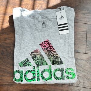 Adidas Womens GO TO Short Sleeve Logo Tee  Gray/Animal print Size S/L